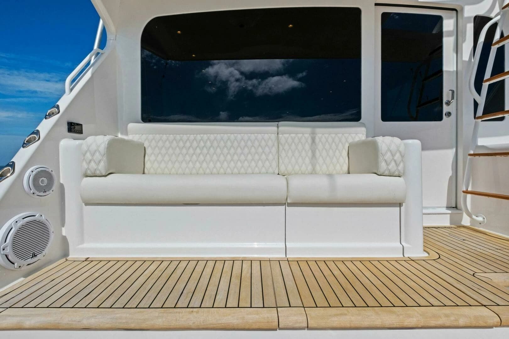 2006 Viking 56 Convertible - Image 38