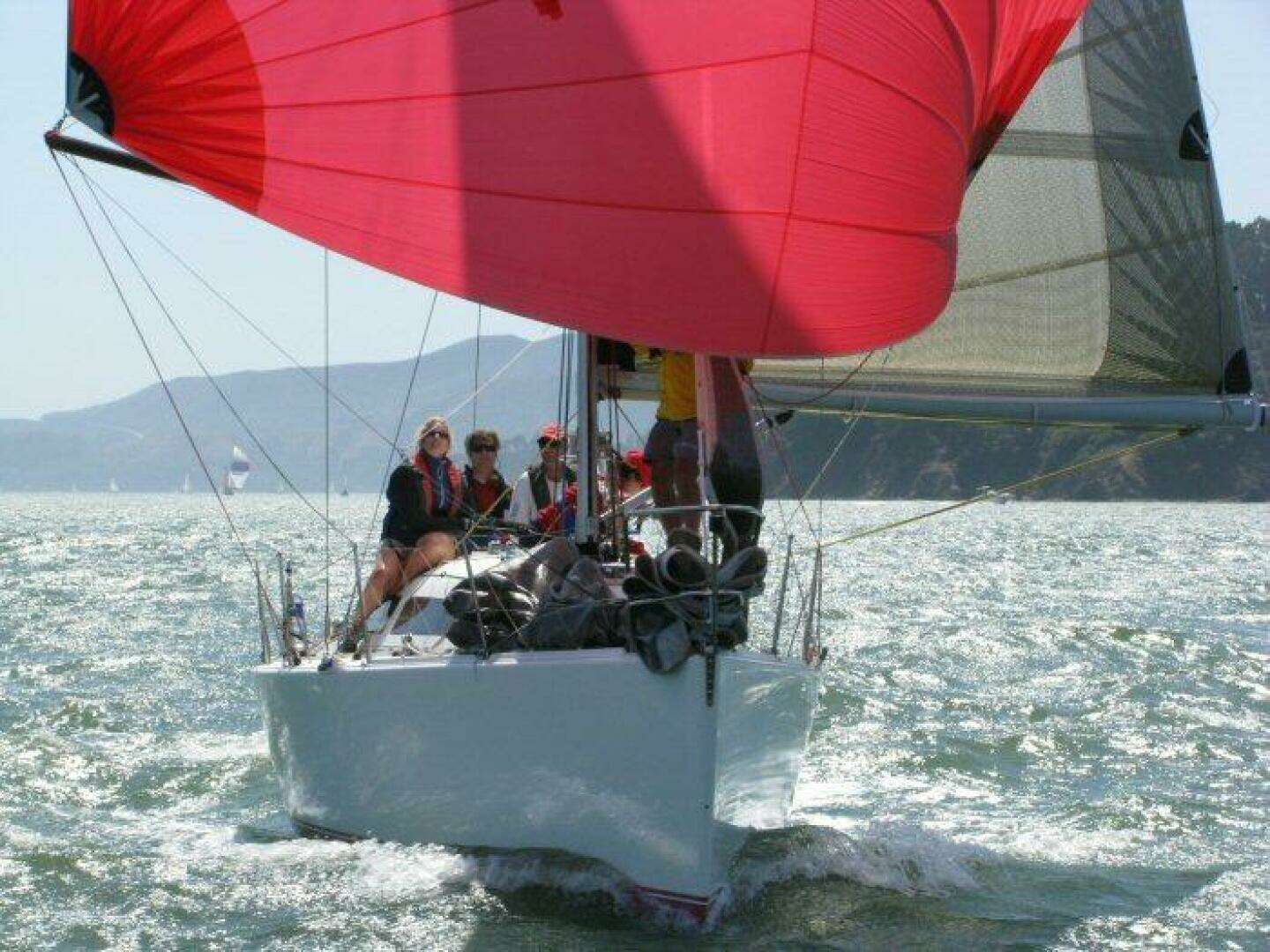 2002 Sydney 32 - Image 2