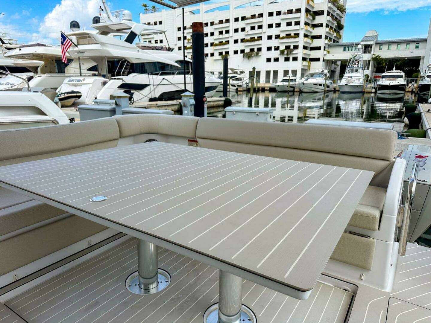 2023 Azimut Verve 47 - Image 11