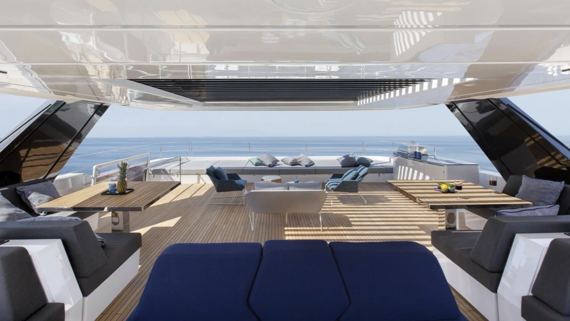 2020 Sunreef — - Image 11