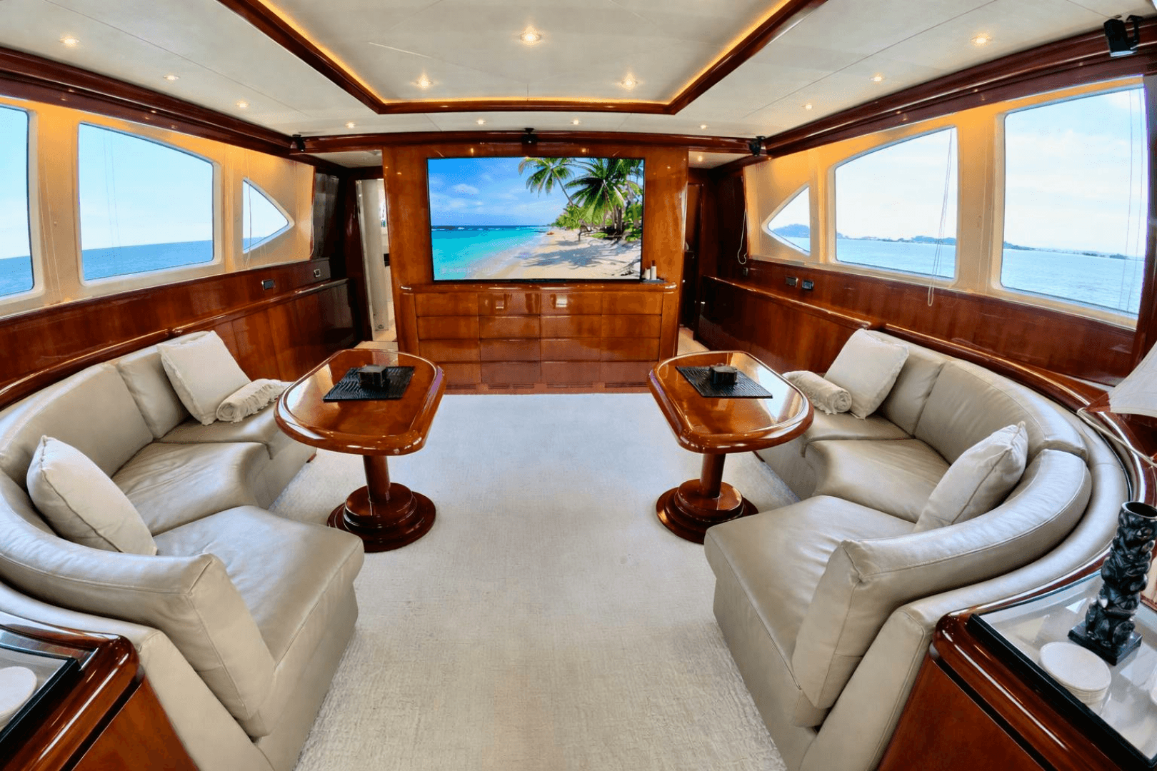 2005 Falcon Falcon 102 Flybridge - Image 7