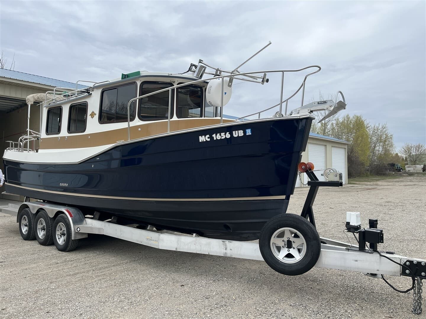 2015 Ranger Tugs R-27 - Image 9