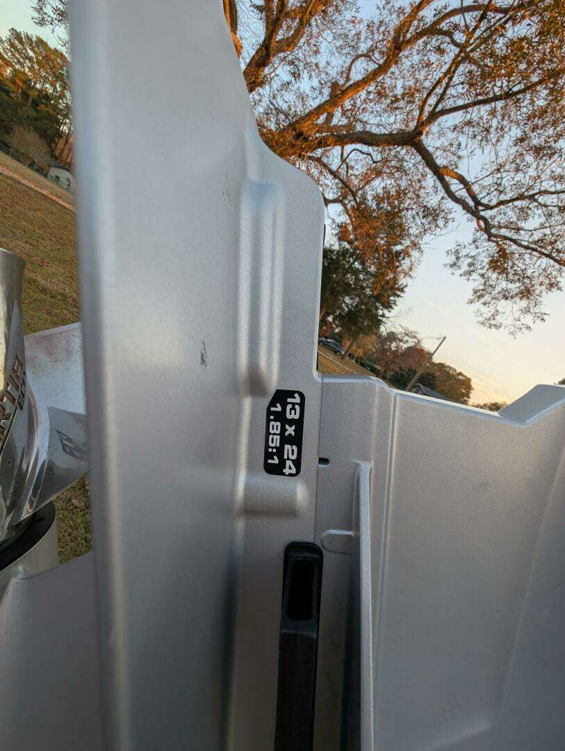 2023 Boston Whaler 240 Vantage - Image 61