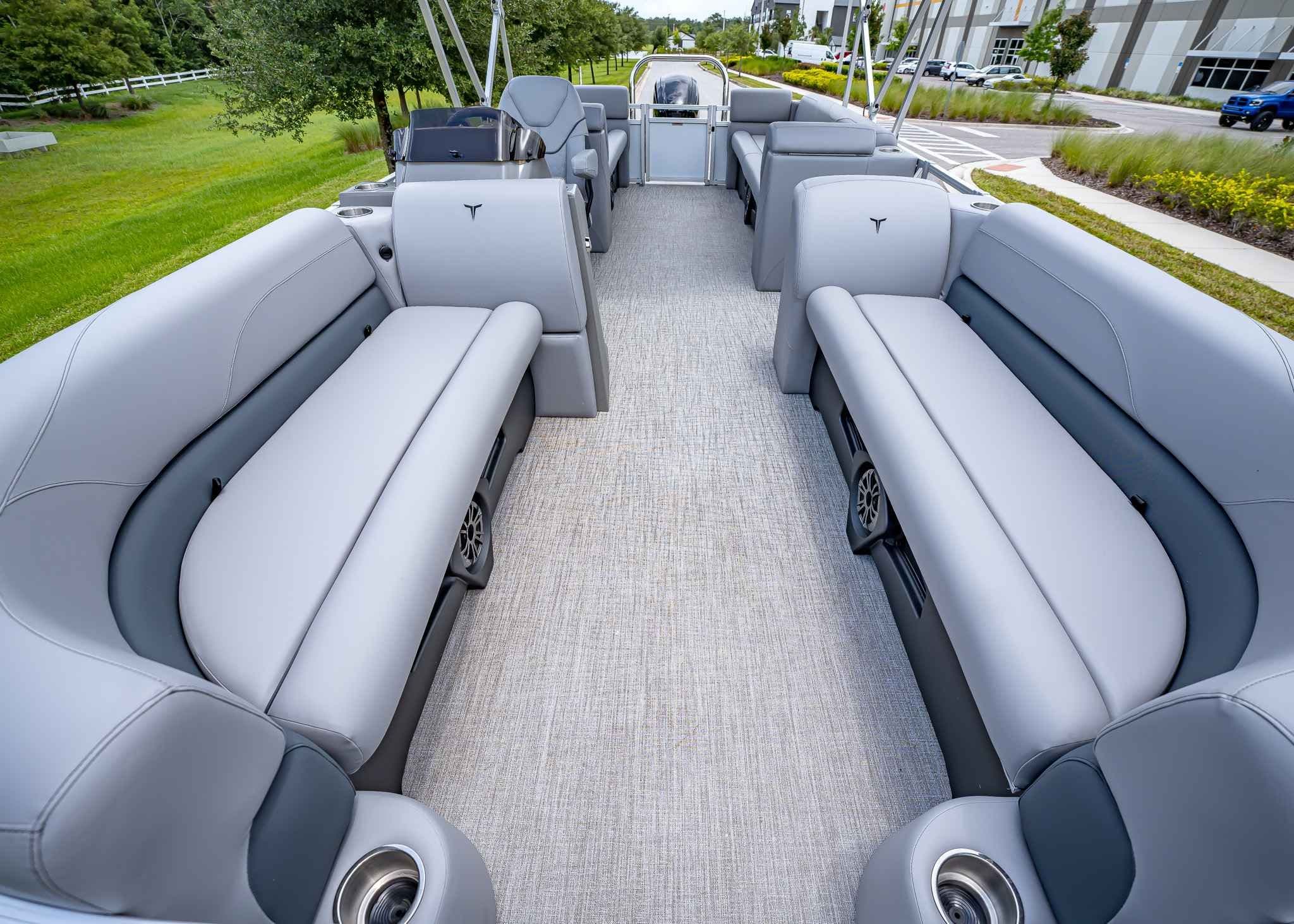 2025 Tahoe Pontoon SLT 23' Quad Lounge - 10