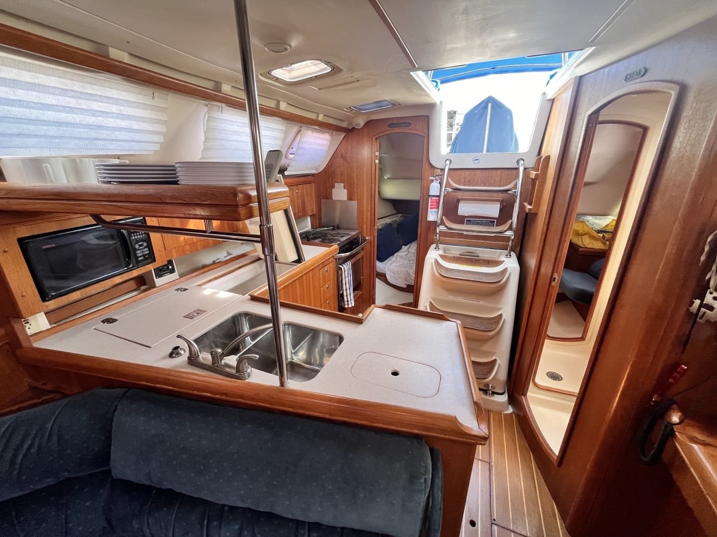 2003 Hunter 386 - Image 10
