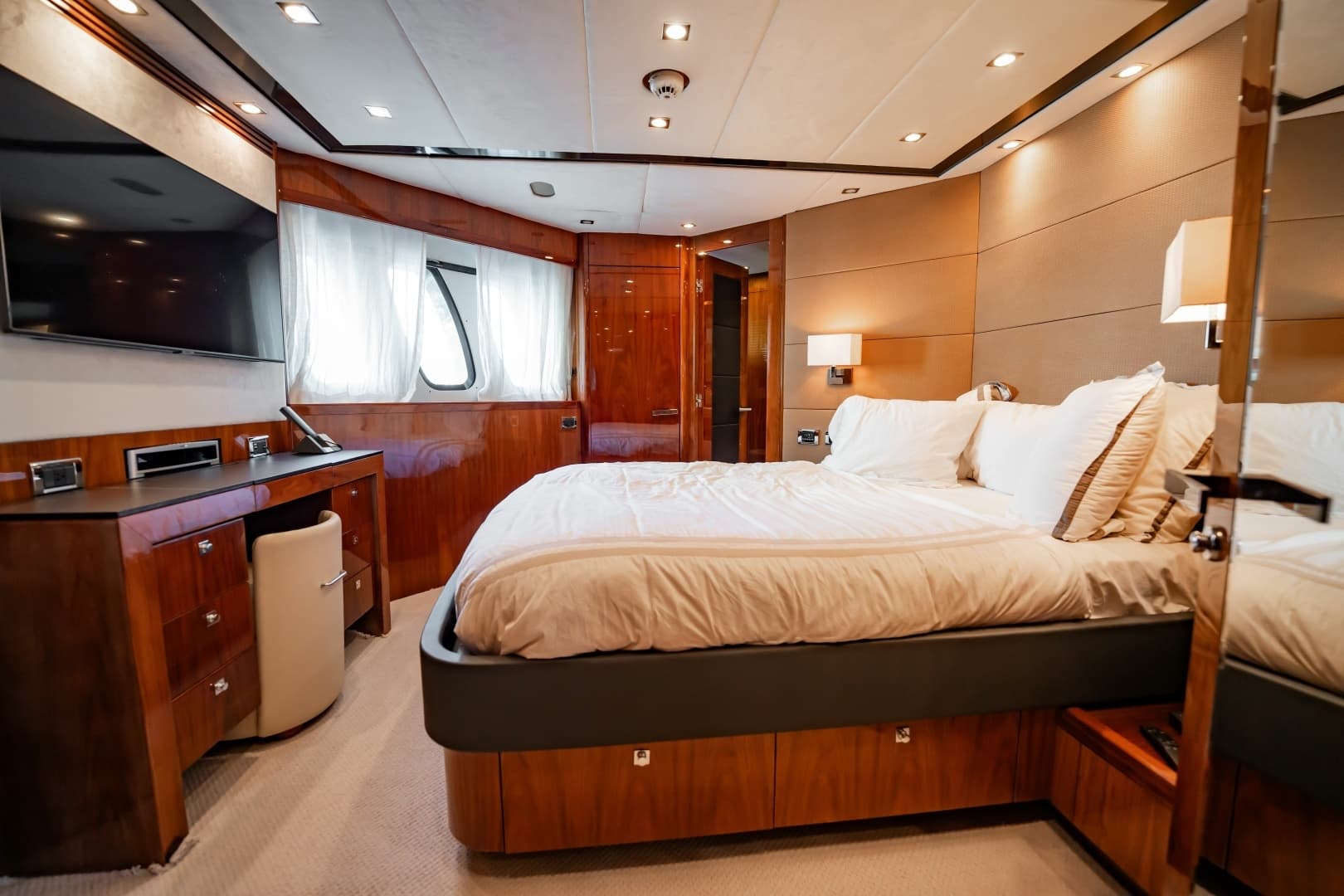 2010 Sunseeker 34 Metre Yacht - Image 62