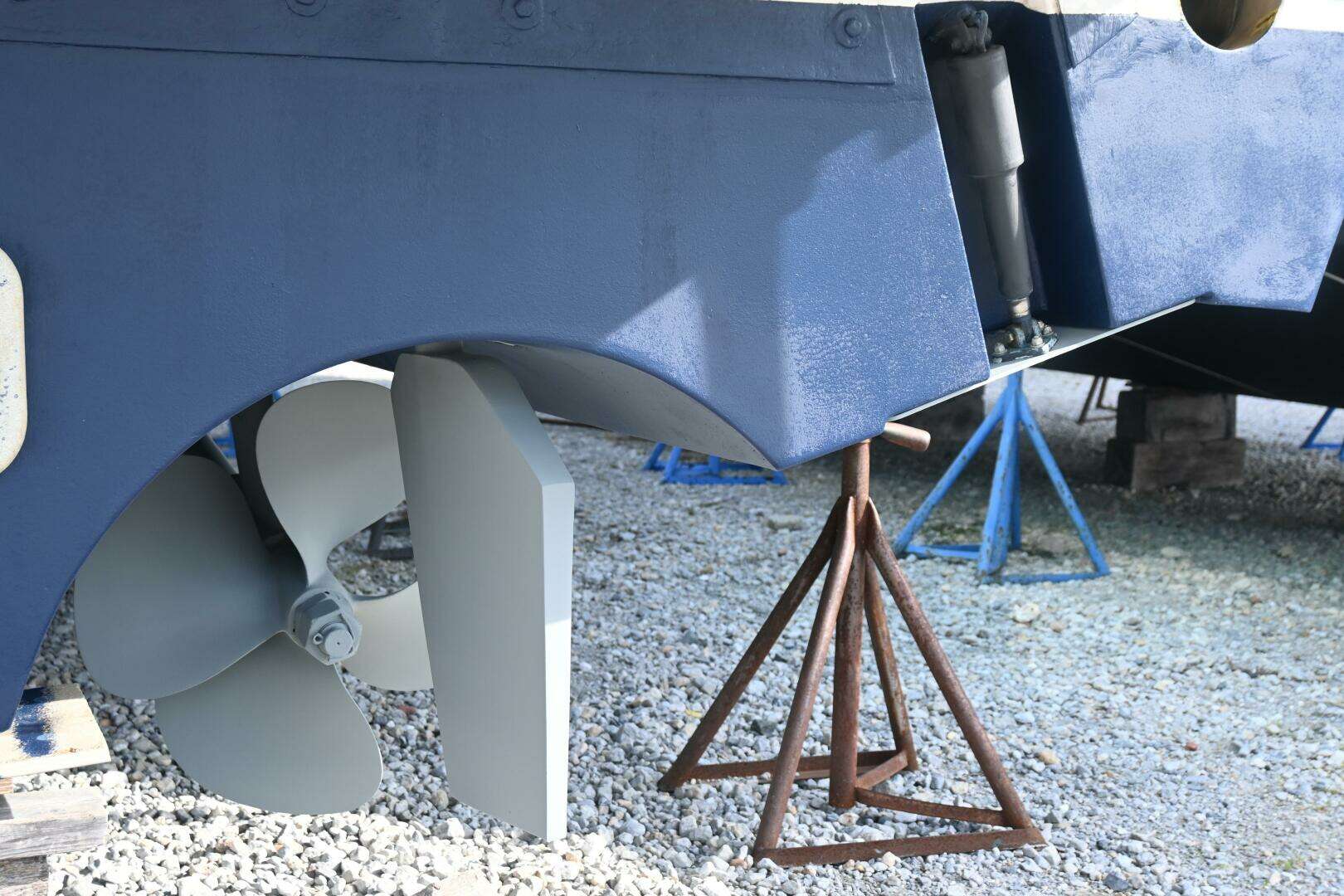 2017 Tiara Yachts 44 Coupe - Image 27