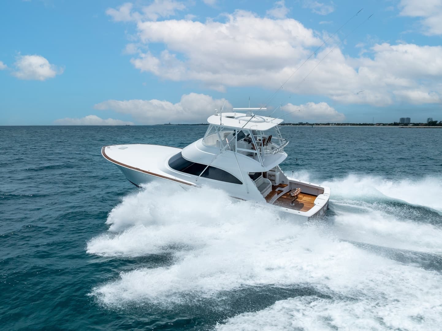 2026 Viking 54 Convertible - Image 11
