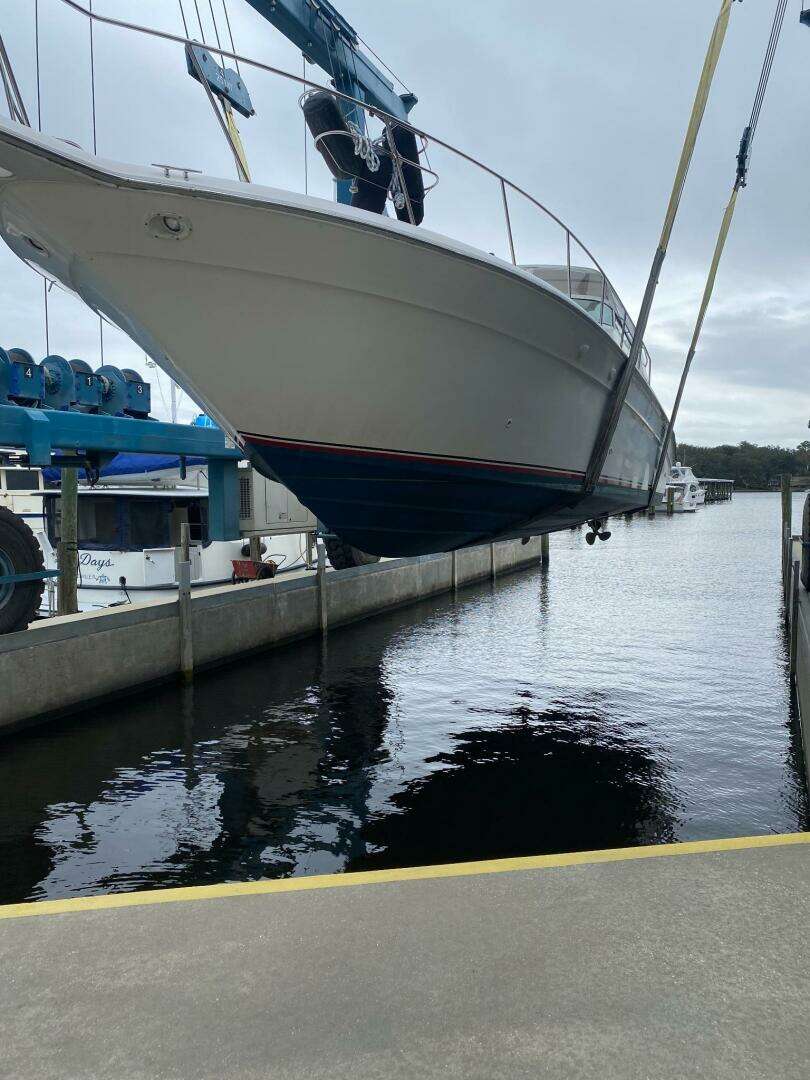 1993 Sea Ray 440 Sundancer - Image 36