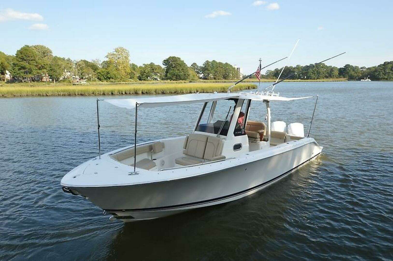 2019 Pursuit S 288 - Image 14