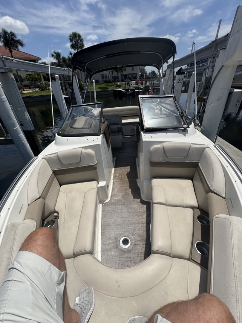 2014 Formula Bowrider - Image 17