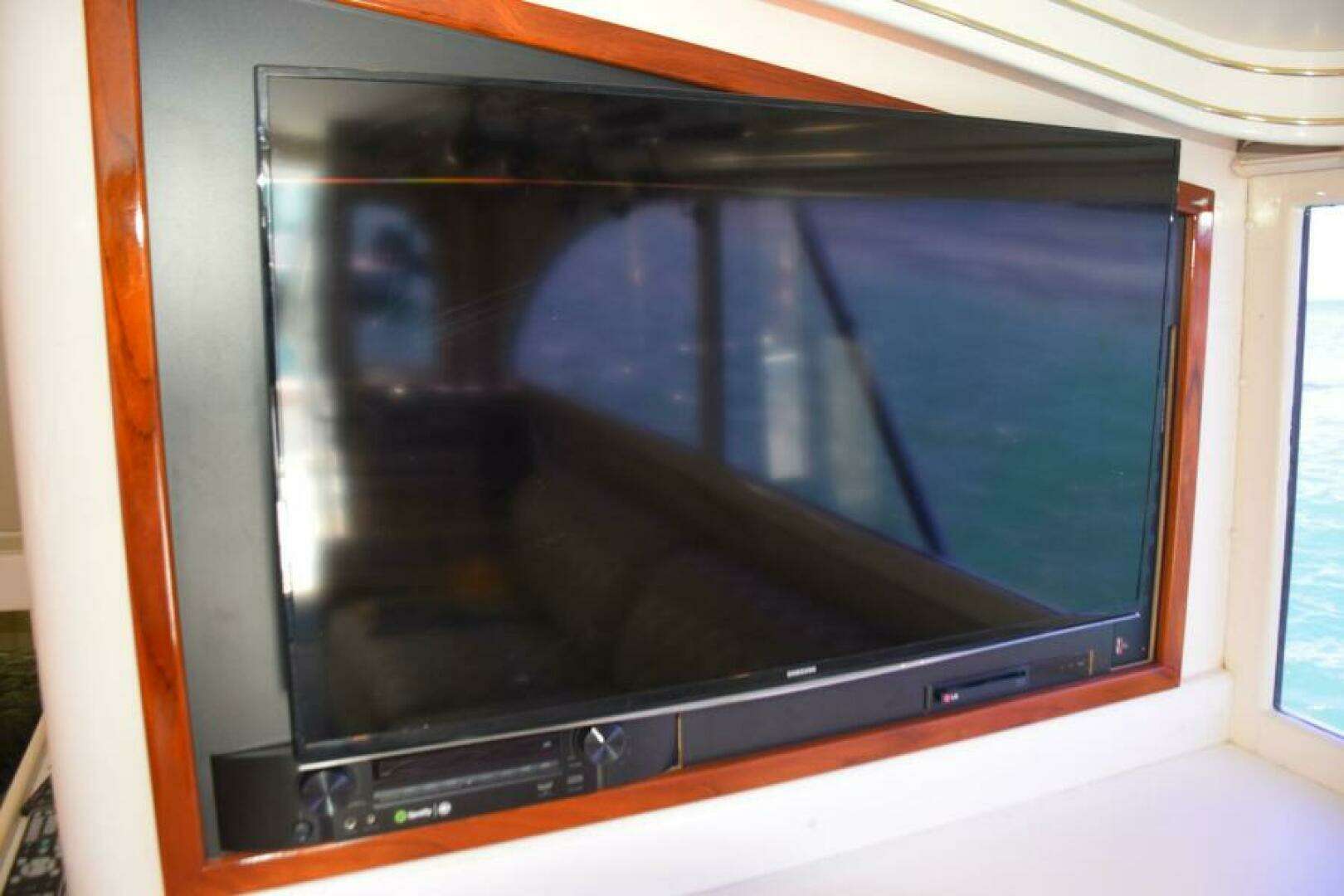1990 Sunny Briggs Flybridge Sportfish - Image 26