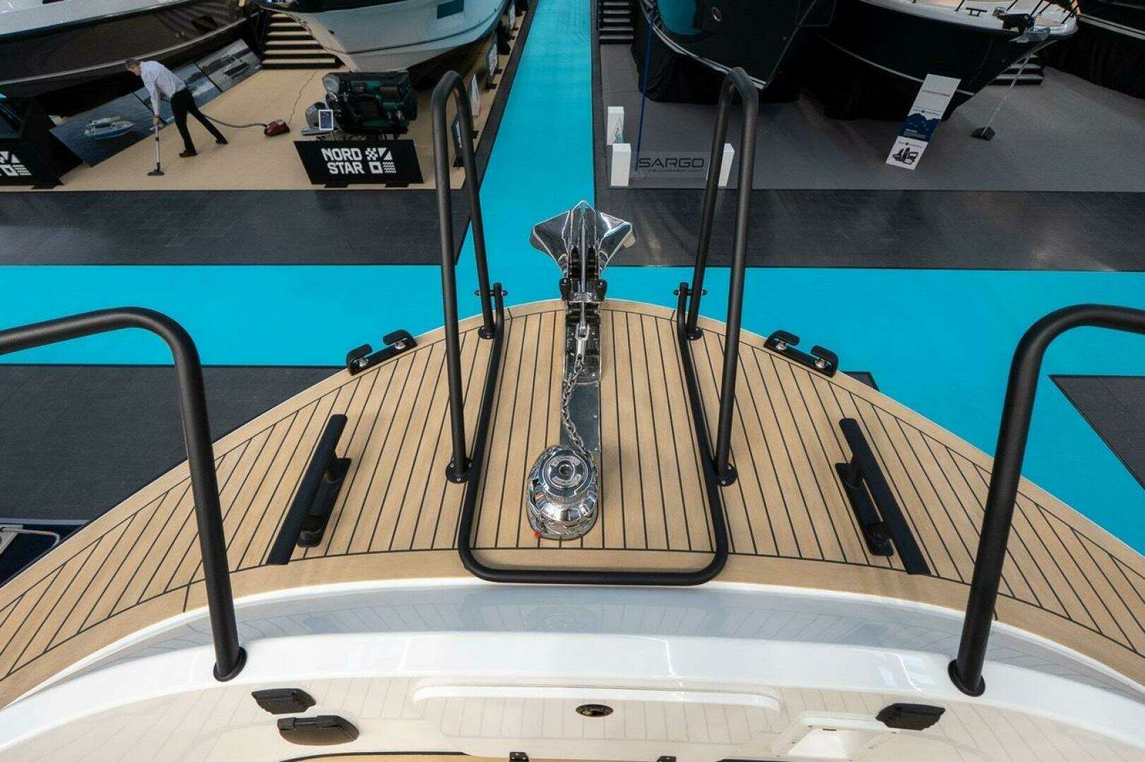 2028 Targa 46 - Image 34