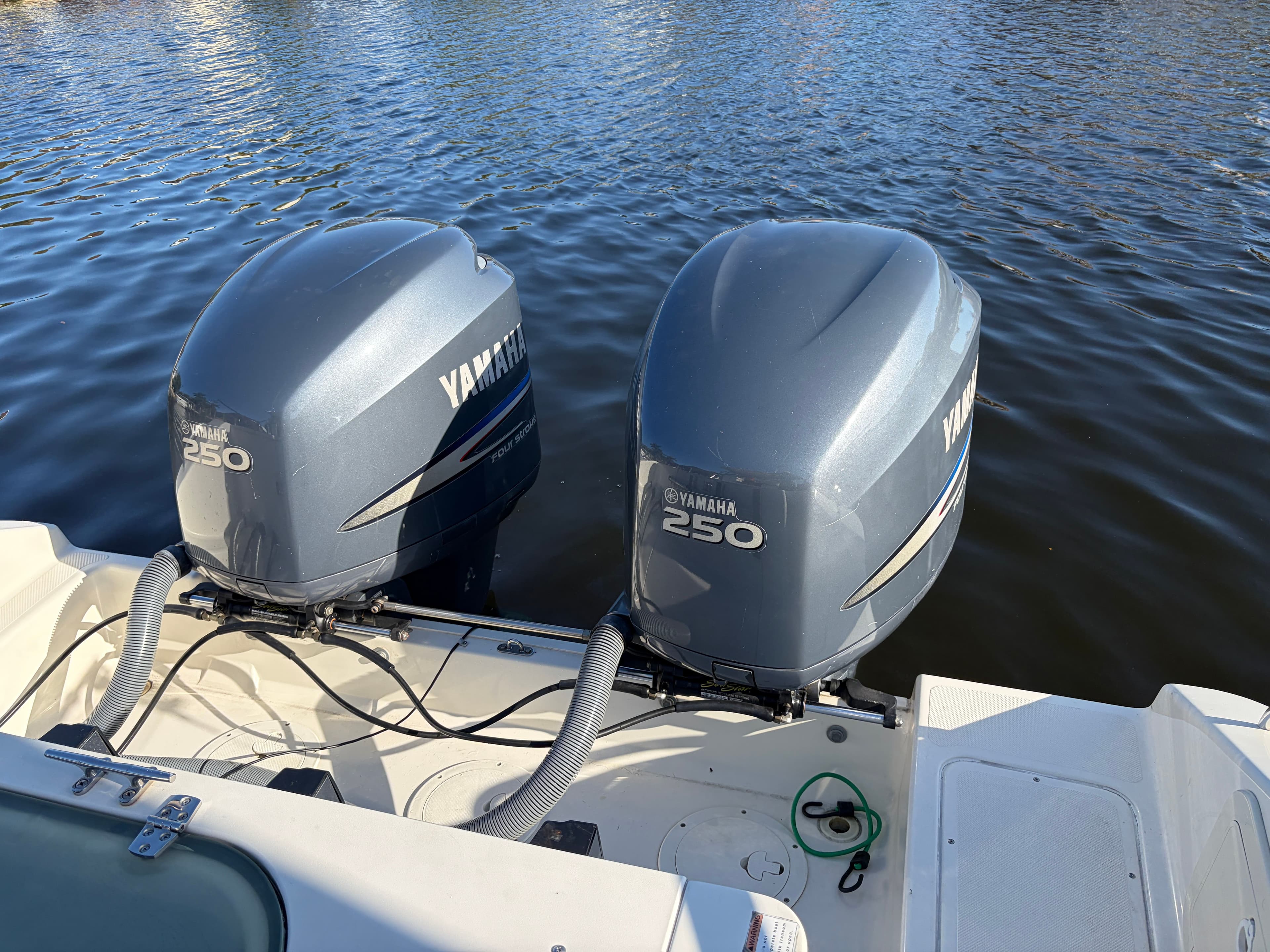 2005 Pursuit 3370 Offshore - 4