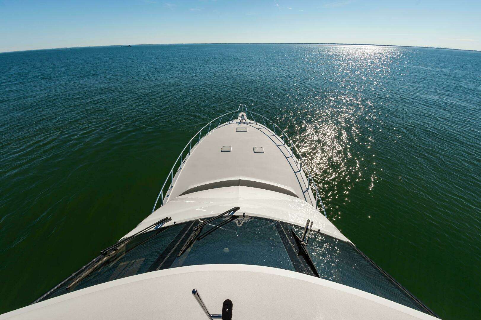 2008 Hatteras 64 Enclosed Bridge - Image 29
