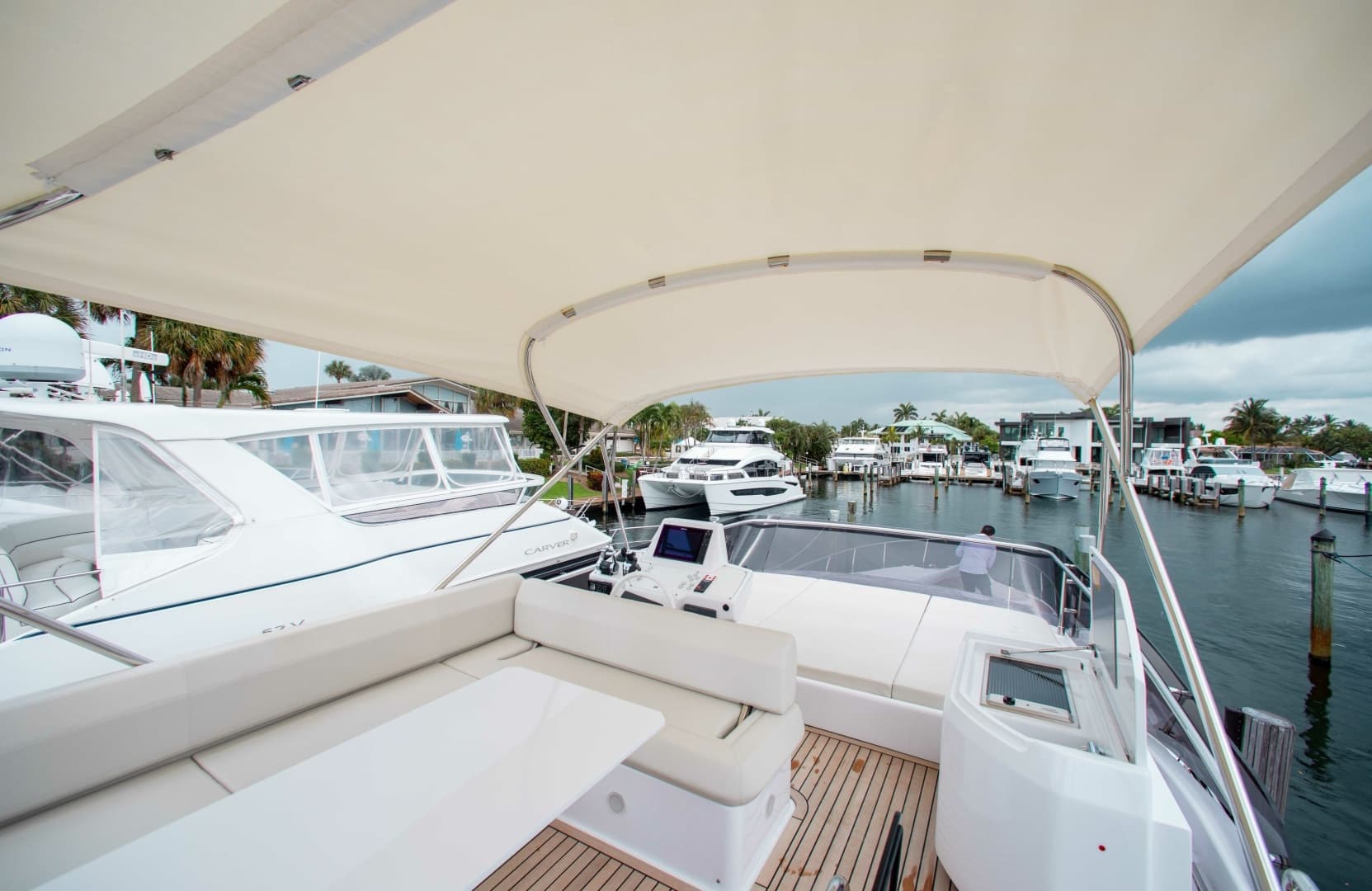 2022 Ferretti Yachts 550 - Image 6
