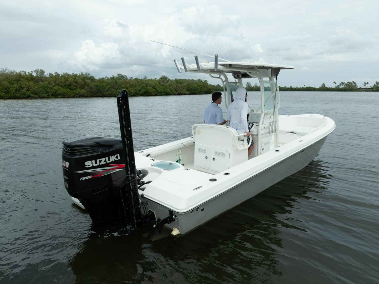 2007 Everglades 243CC - Image 5