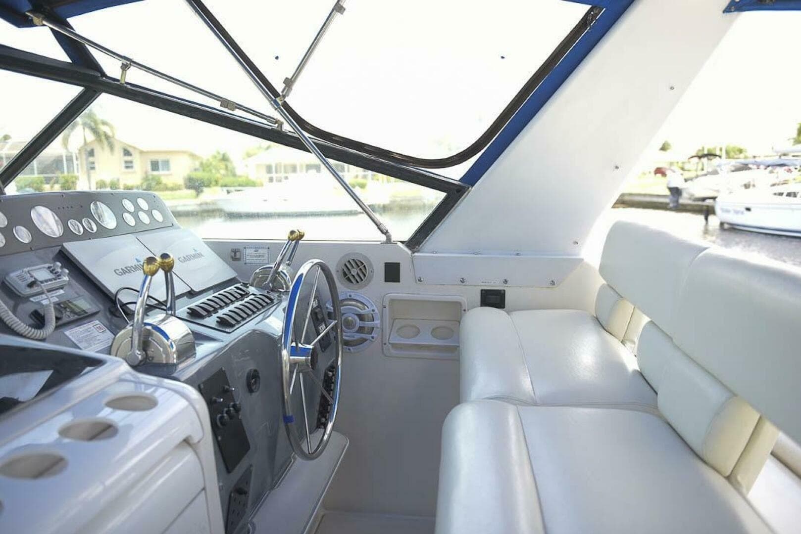 1995 Tiara Yachts 4000 - Image 5