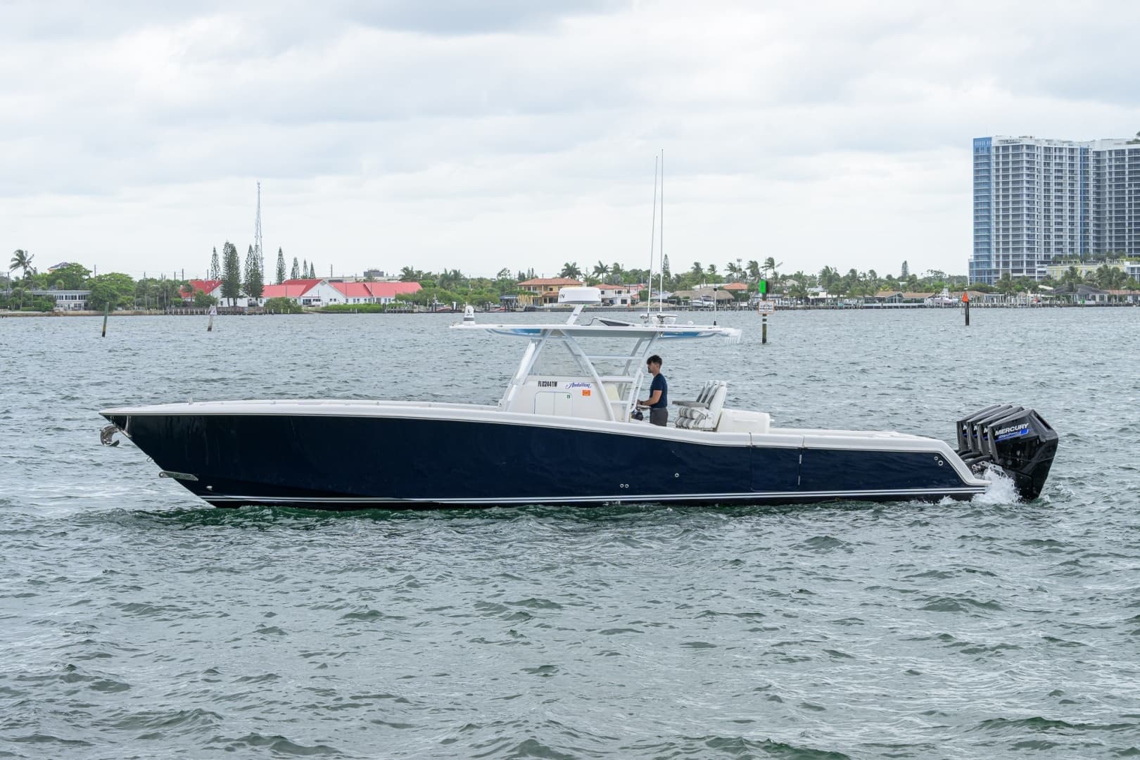 2019 Invincible 42 Open - Image 30