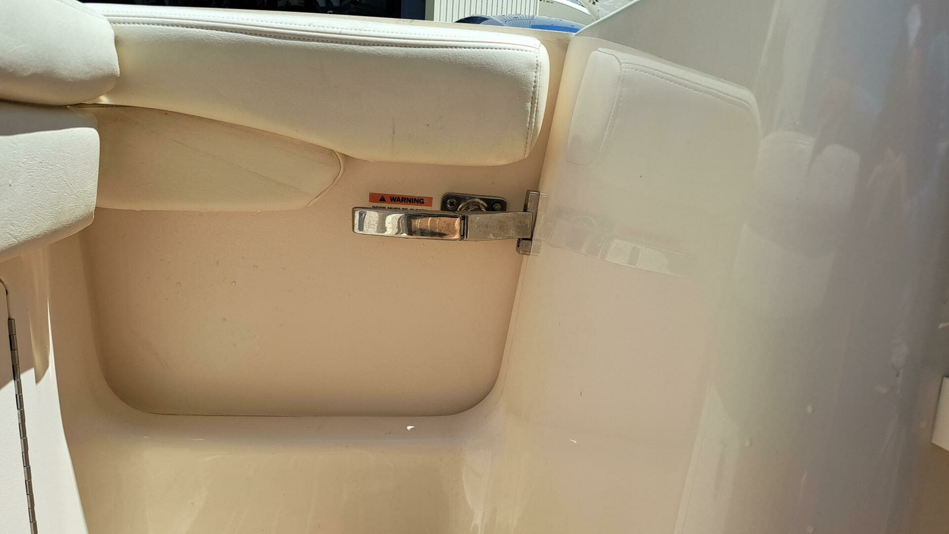 2018 Grady-White Freedom 285 - Image 35