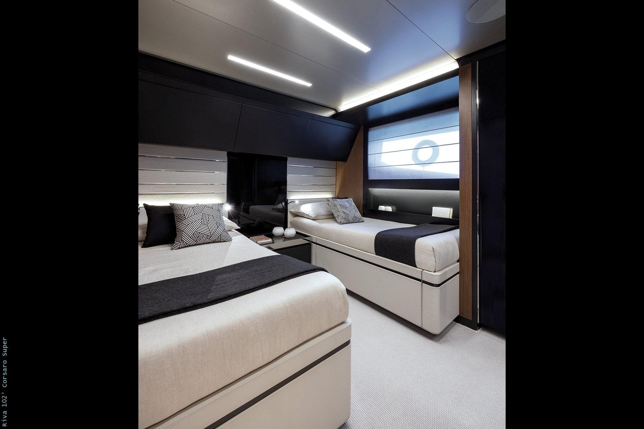 Riva 102 Corsaro Super - D Yachts
