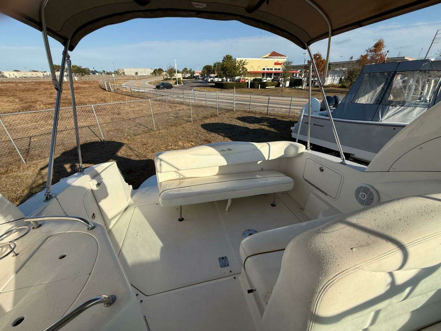 2003 Sea Ray 280 - Image 4
