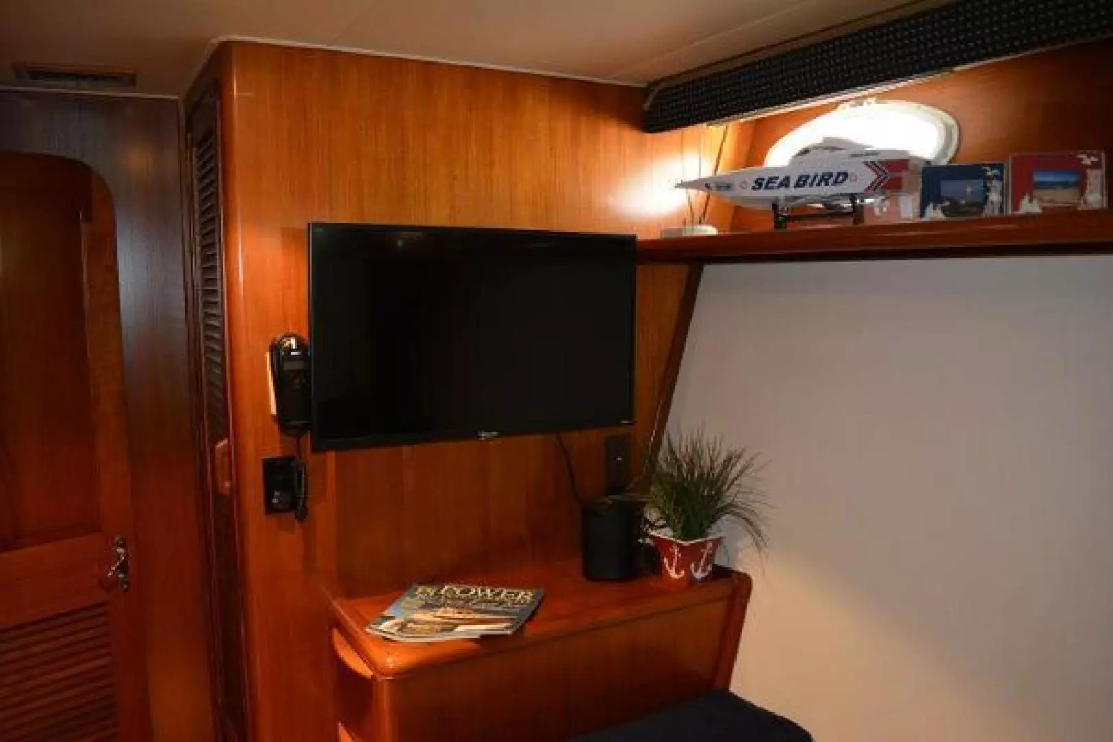 1989 Viking Motor Yacht - Image 61