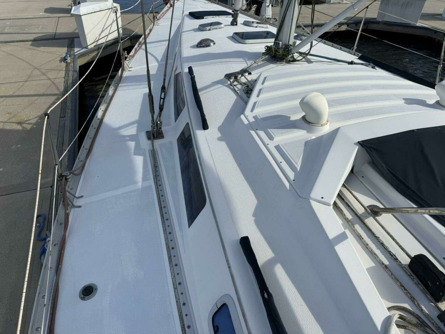 1989 Hunter 40 Hunter Legend - Image 31