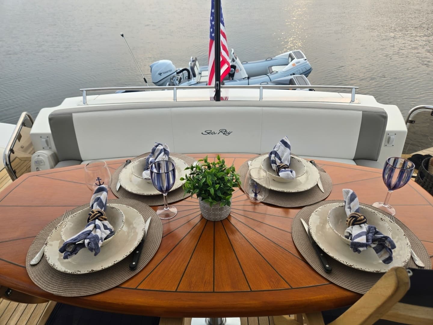 2006 Sea Ray 60 Sundancer - Image 6