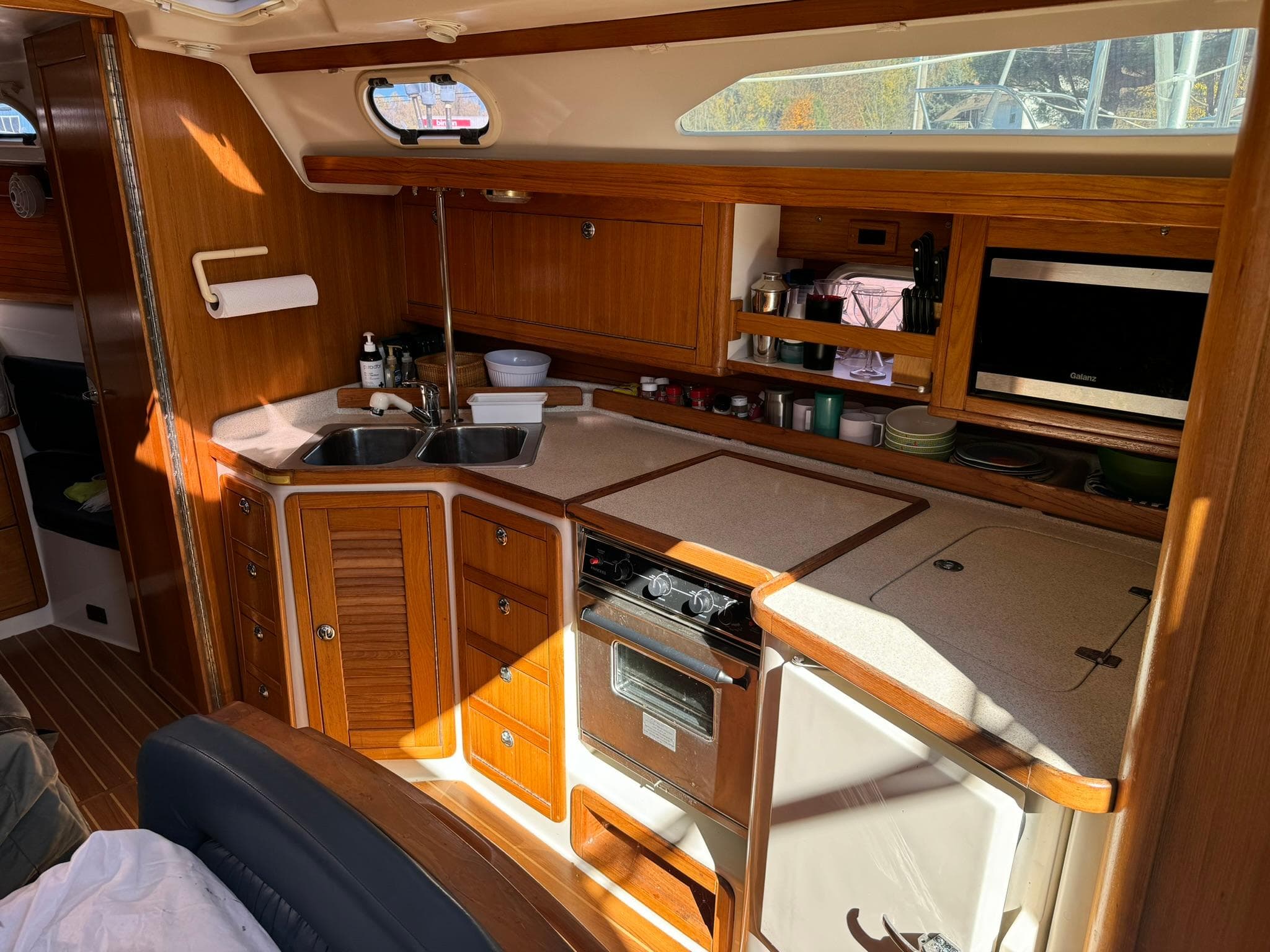 2004 Catalina 42 MkII - 45