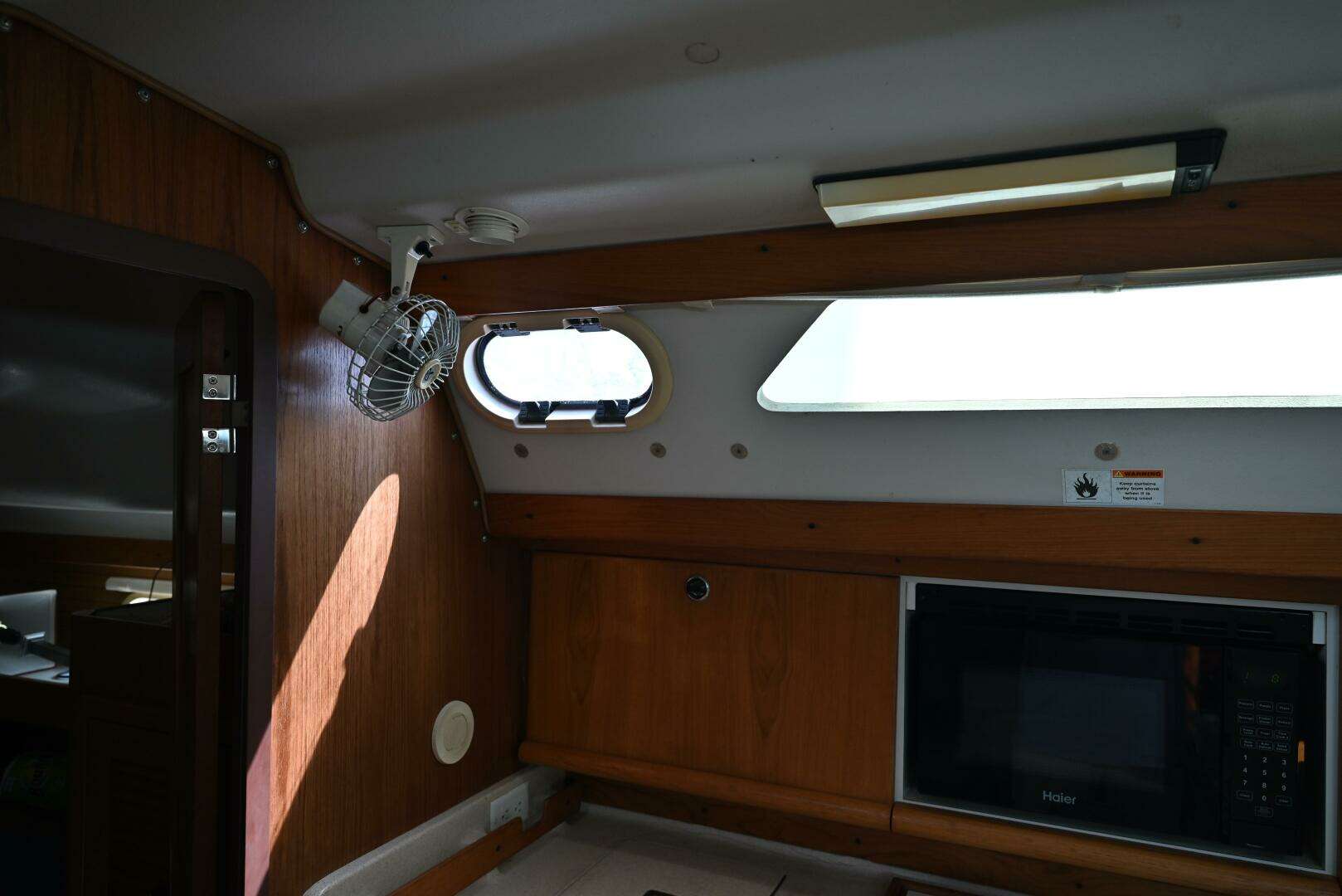 2002 Catalina — - Image 59