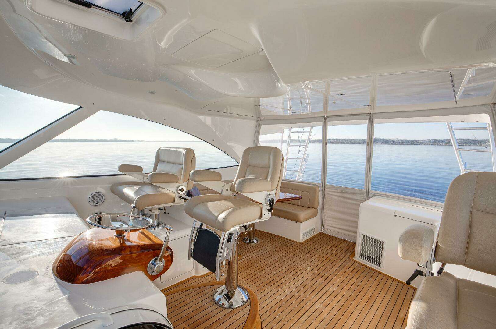 2016 Viking 52 Sport Tower - Image 19