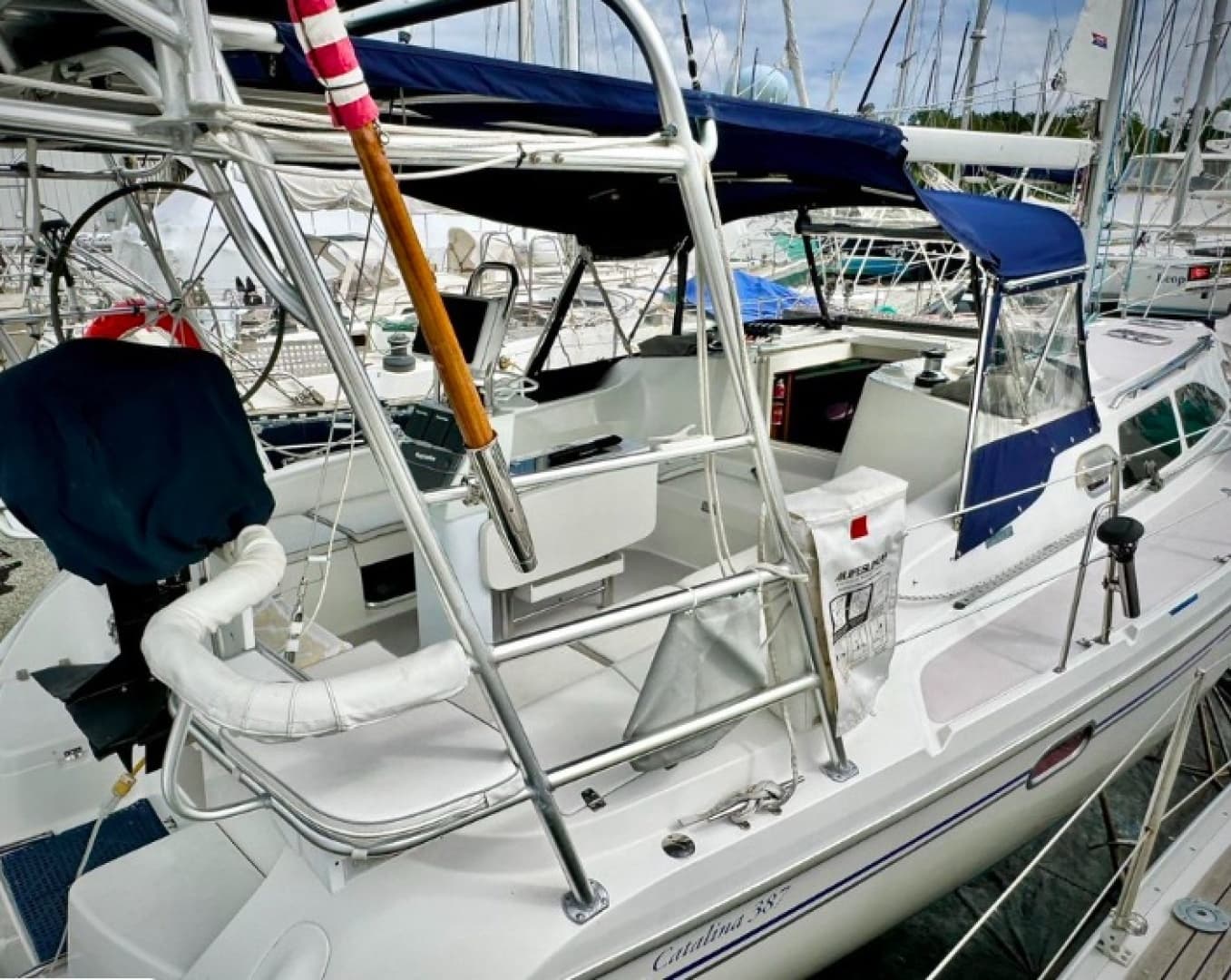 2002 Catalina 387 - Image 6