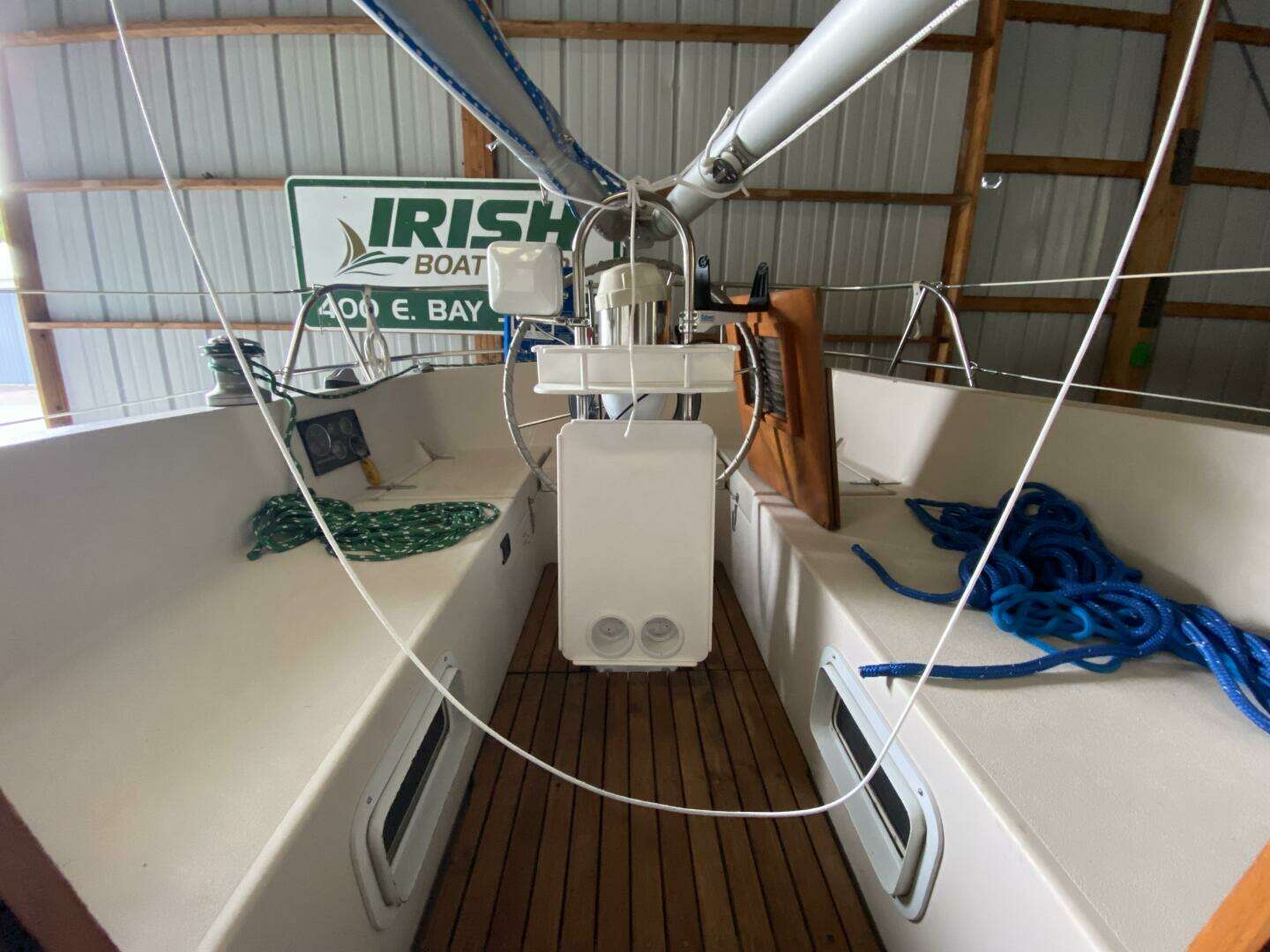 1984 Hinterhoeller Nonsuch 26 - Image 38