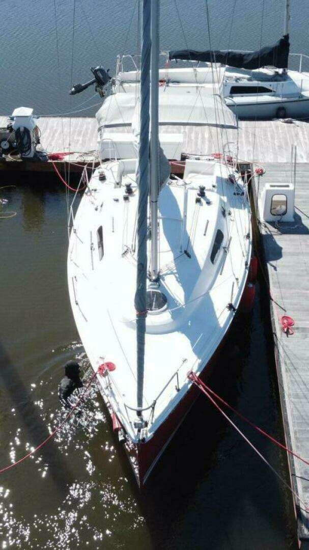 2006 Hunter 27x - Image 8