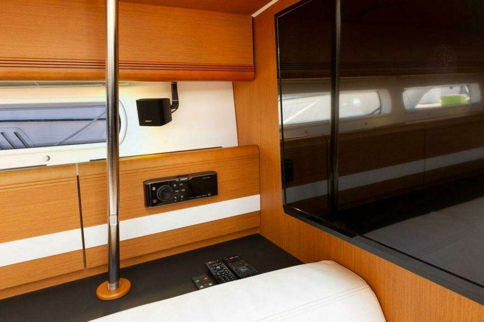 2015 Jeanneau 53DS - Image 39