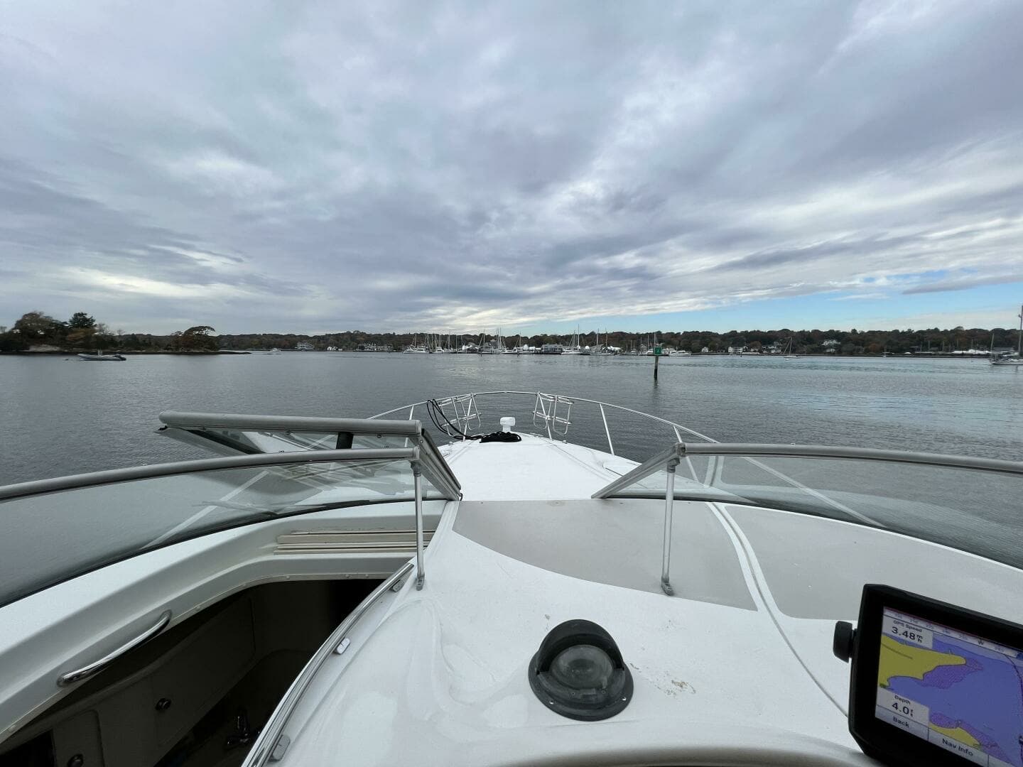 1998 Chris-Craft 320 Express Cruiser - Image 10