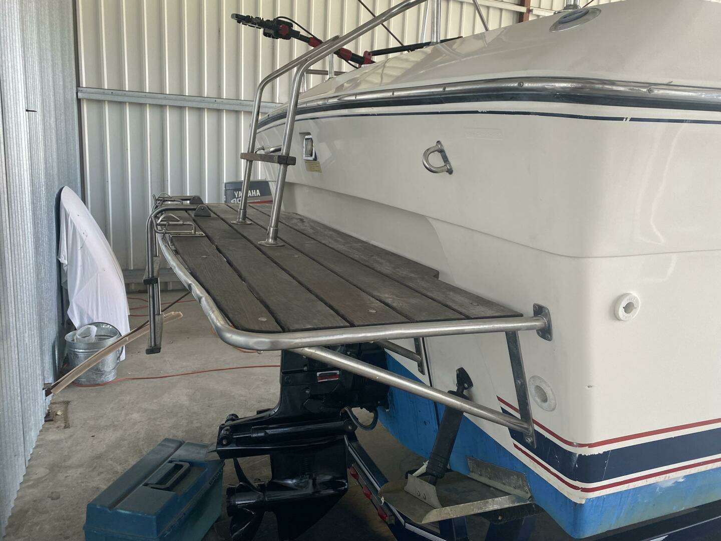 1985 Tiara Sport 2600 Continental - Image 8