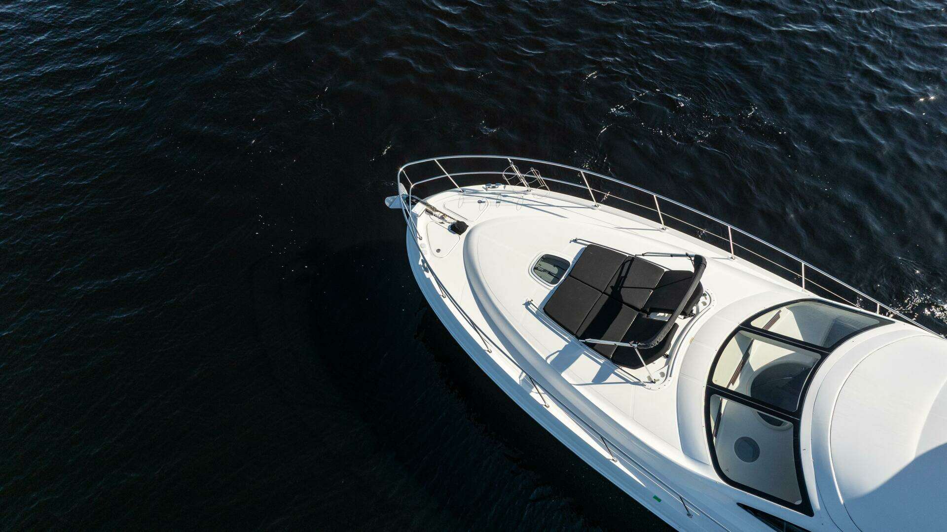 2007 Sea Ray 580 Sedan Bridge - Image 8