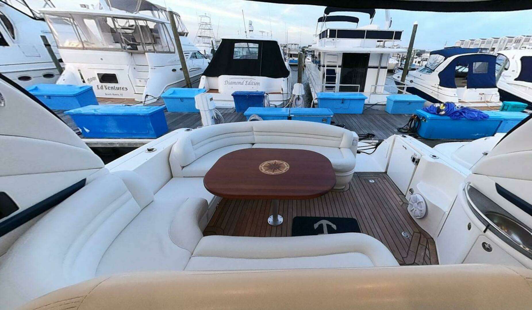 2006 Sea Ray 44 Sundancer - Image 5