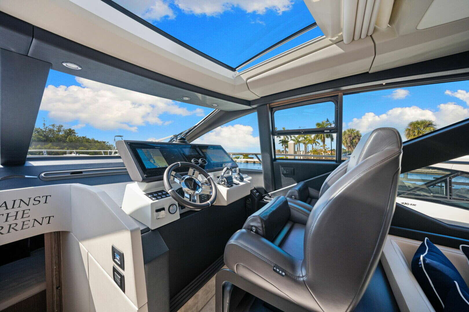 2022 Azimut S6 - Image 48