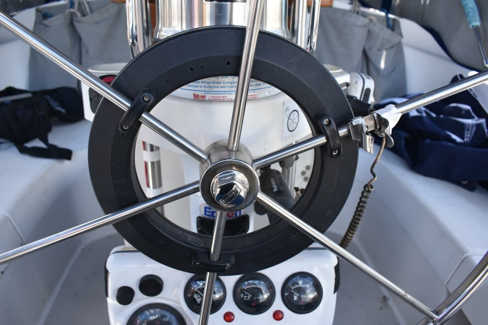 2001 Catalina 310 - Image 21