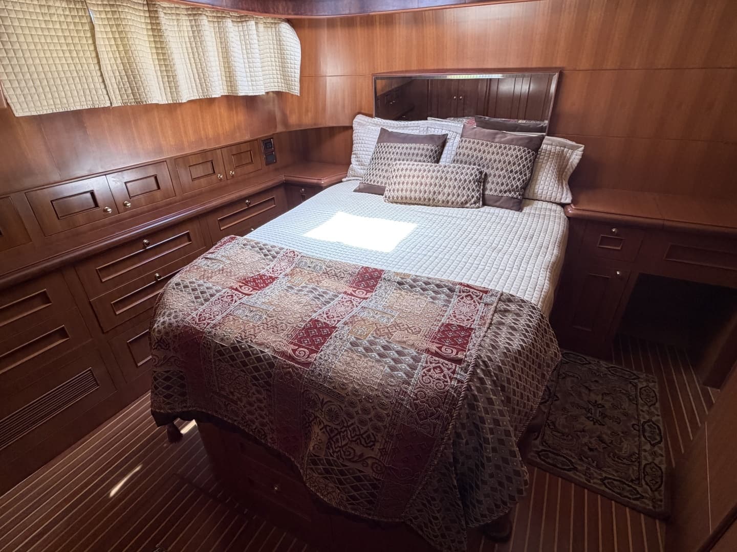 2006 Ocean Alexander 48 Classicco - Image 2