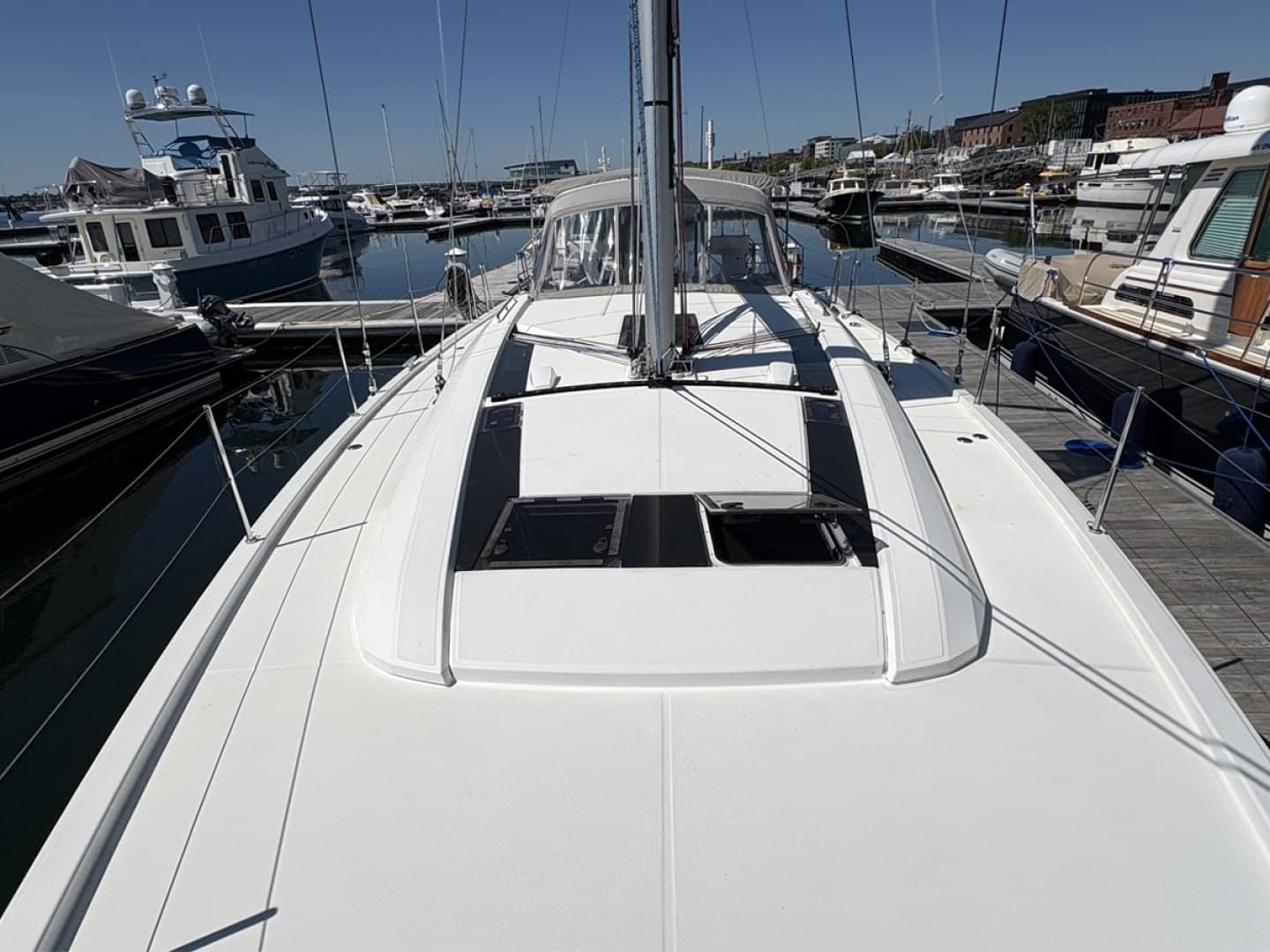 2020 Beneteau Oceanis 51.1 - Image 5