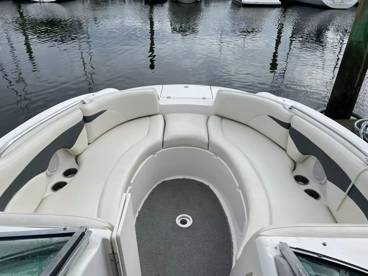 2005 Chaparral 236 Sunesta - Image 5