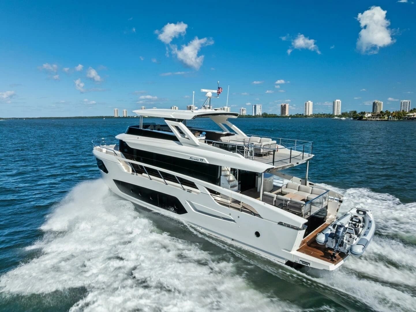 2025 Absolute 75 Navetta - Image 95