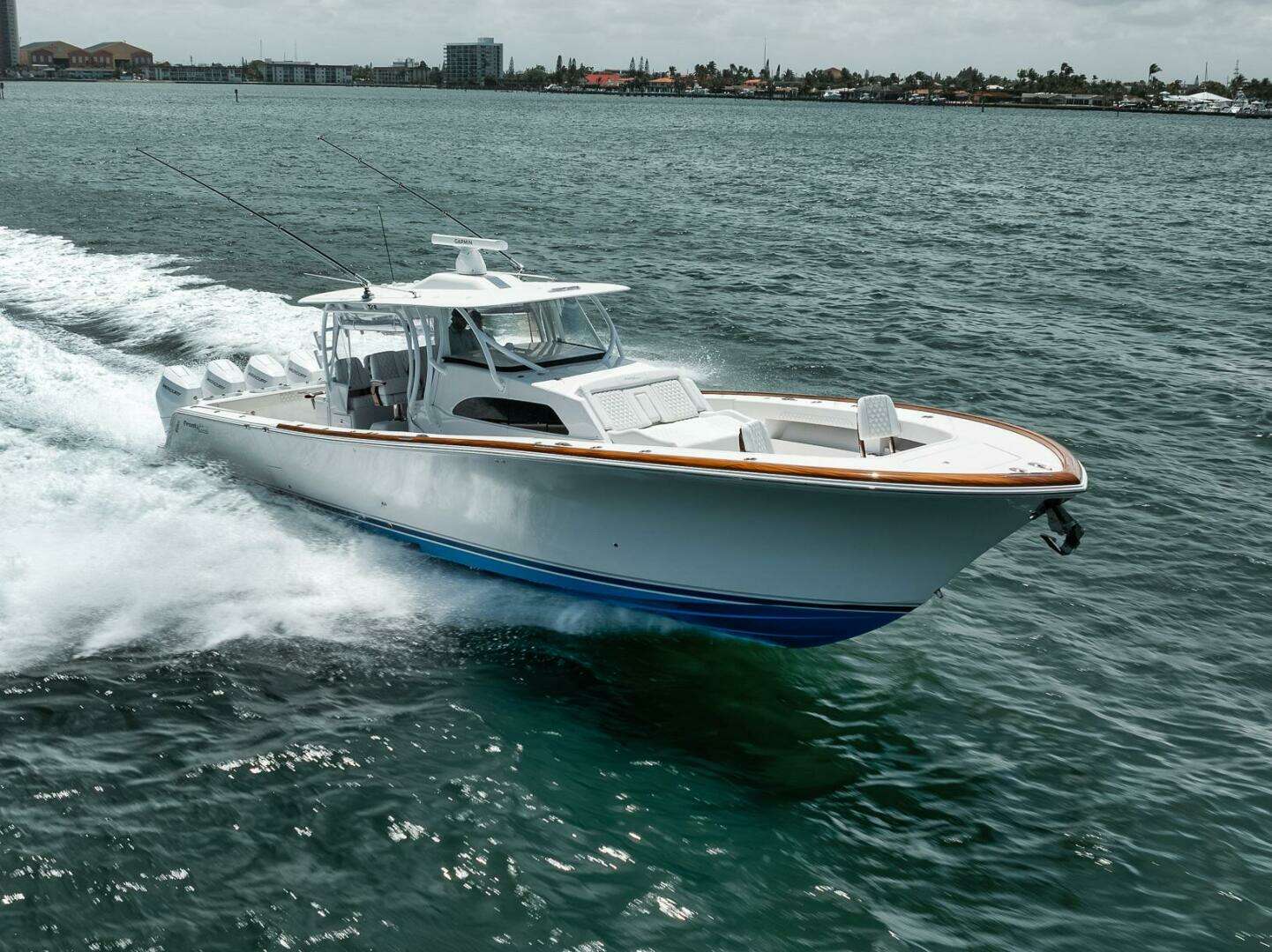 2024 Front Runner 47 CC - Image 3