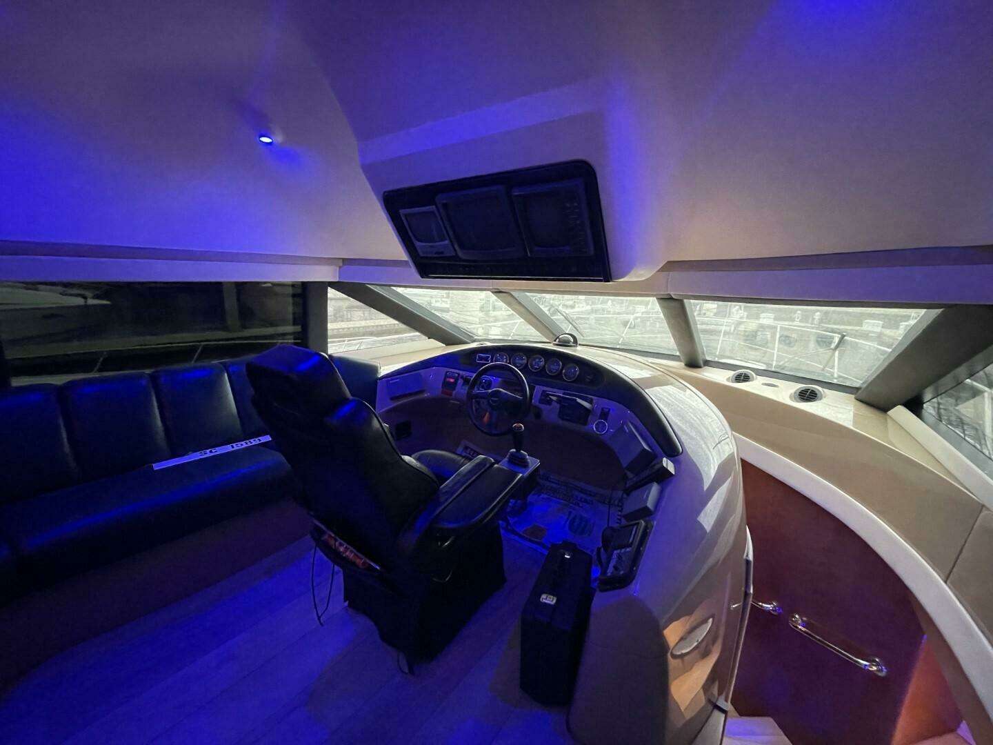 1998 Carver 53 Voyager - Image 51