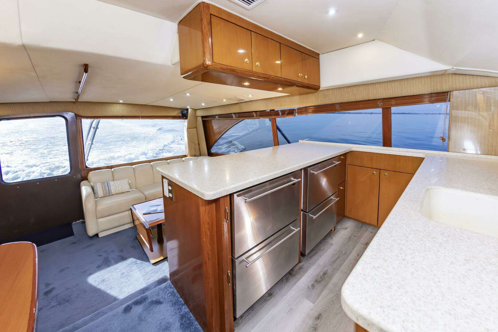 2001 Ocean Yachts 52 SUPER SPORT - Image 34