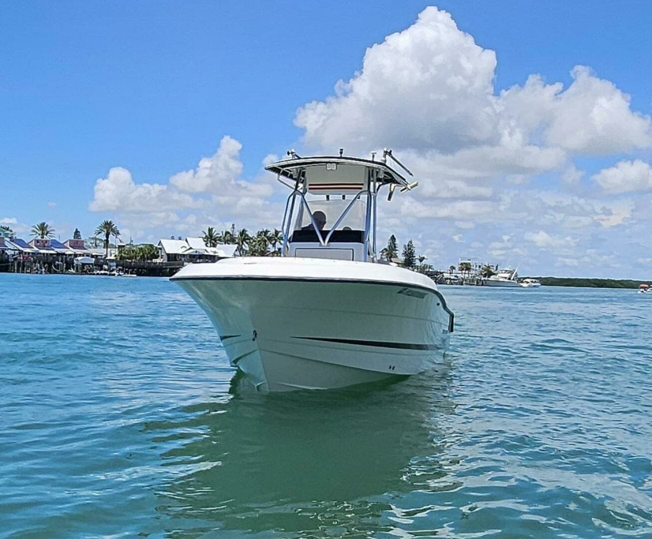2003 Hydra-Sports 2400 Center Console - Image 3